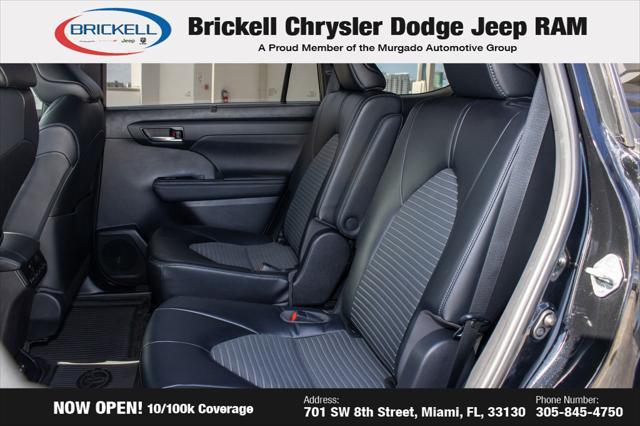 used 2023 Toyota Highlander car, priced at $25,999