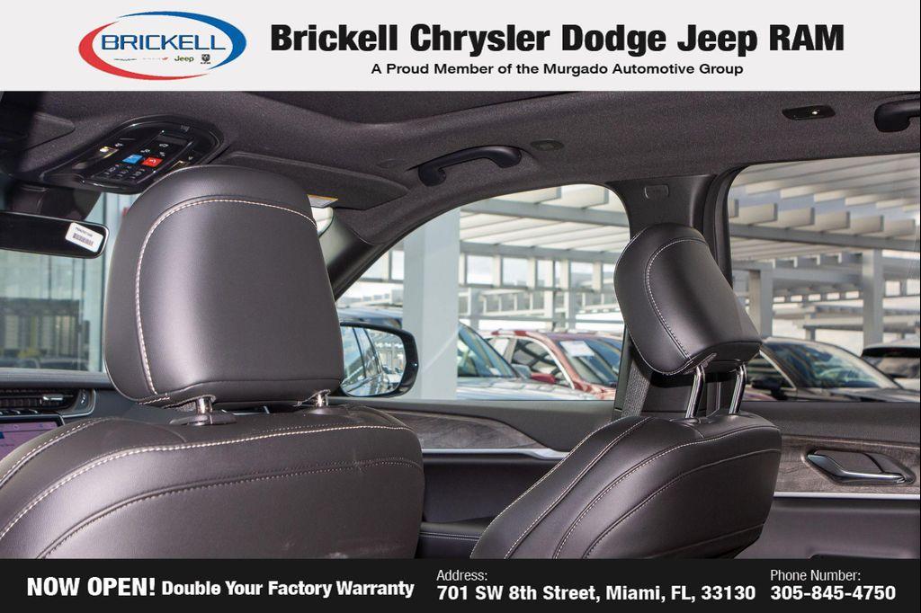 new 2025 Jeep Grand Cherokee car, priced at $46,583