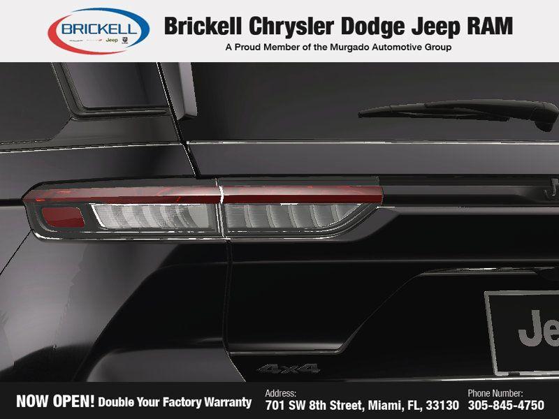 new 2025 Jeep Grand Cherokee car, priced at $43,833