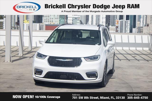 used 2021 Chrysler Pacifica Hybrid car, priced at $21,652