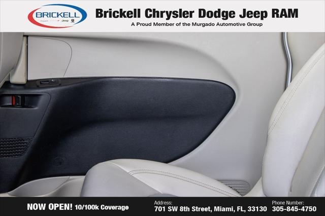 used 2021 Chrysler Pacifica Hybrid car, priced at $21,652