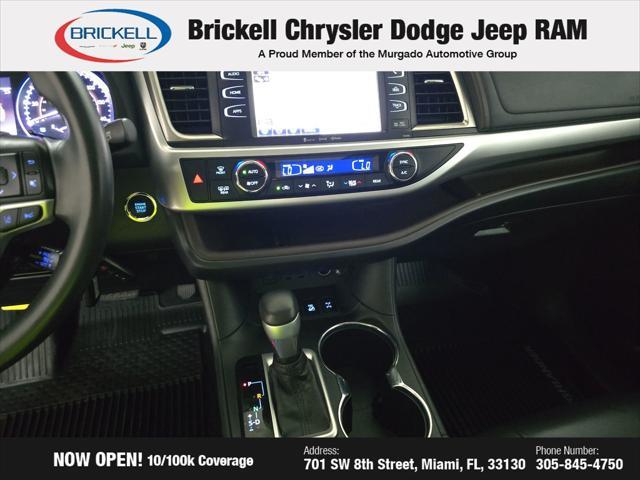used 2019 Toyota Highlander car, priced at $25,385