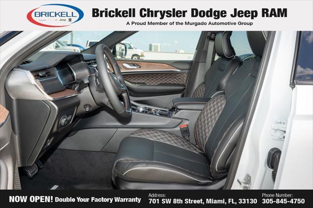 new 2025 Jeep Grand Cherokee car, priced at $55,589