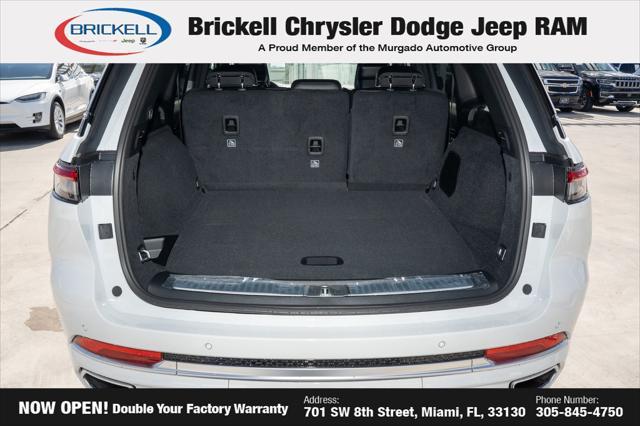 new 2025 Jeep Grand Cherokee car, priced at $55,589