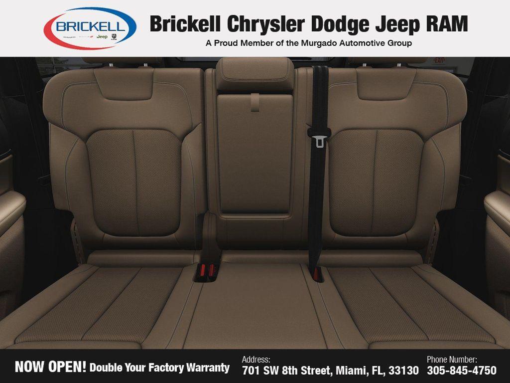 new 2025 Jeep Grand Cherokee car, priced at $42,541