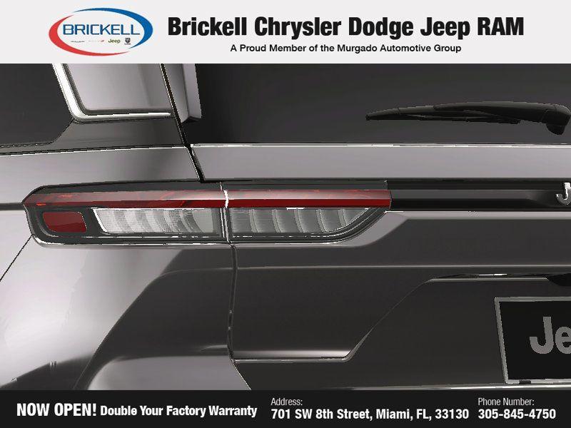 new 2025 Jeep Grand Cherokee car, priced at $42,541