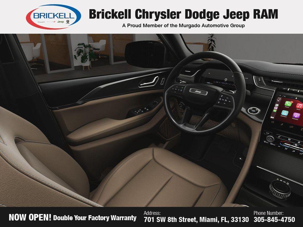 new 2025 Jeep Grand Cherokee car, priced at $42,541