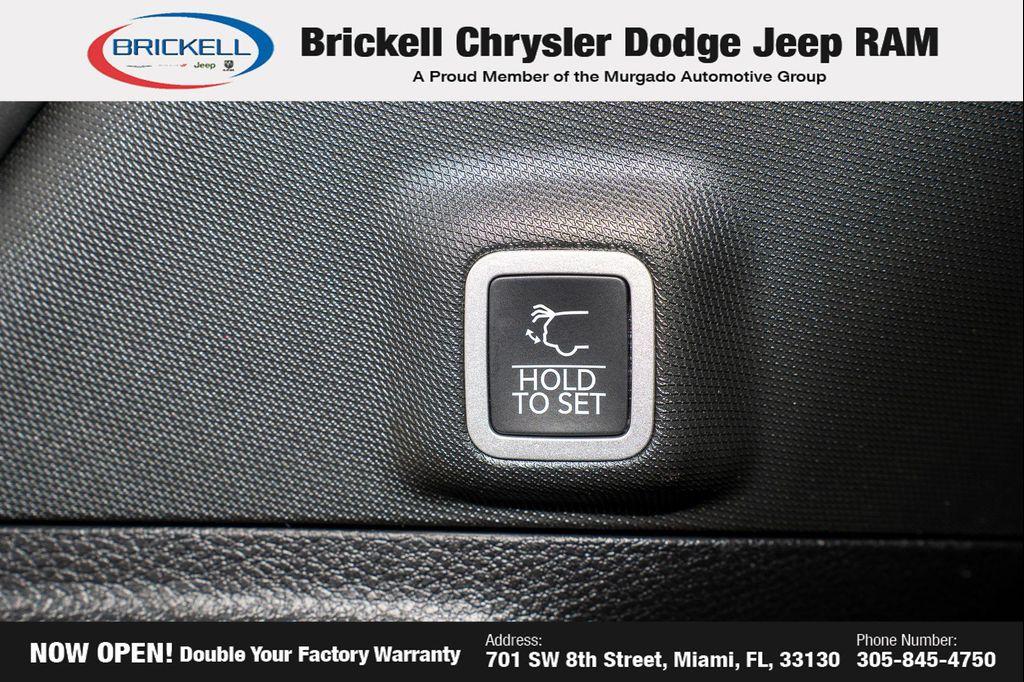 new 2025 Jeep Grand Cherokee car, priced at $42,541