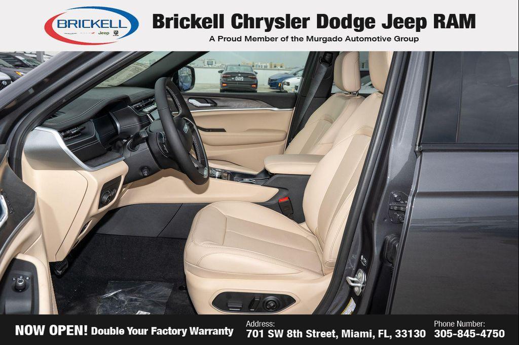 new 2025 Jeep Grand Cherokee car, priced at $42,541