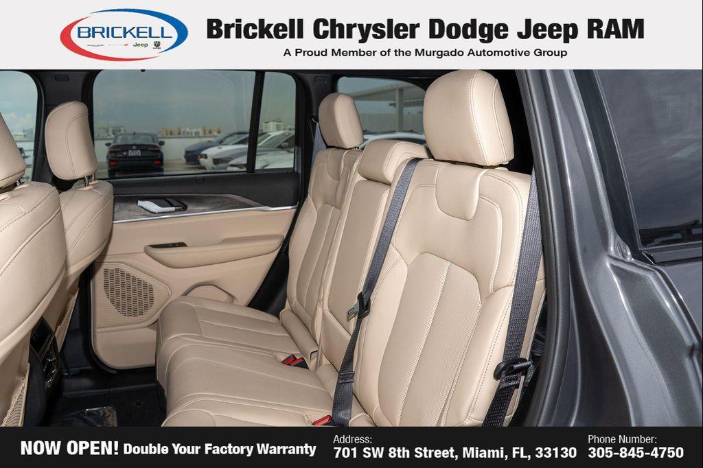 new 2025 Jeep Grand Cherokee car, priced at $42,541