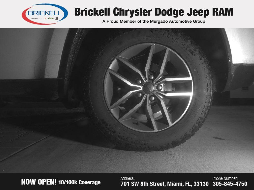 used 2021 Jeep Grand Cherokee car, priced at $25,500