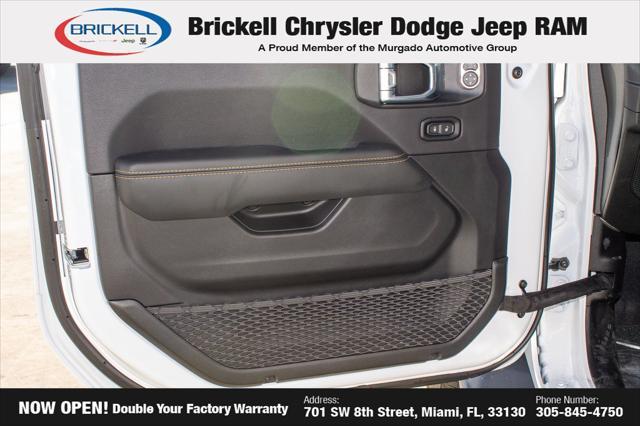 new 2025 Jeep Wrangler car, priced at $43,442