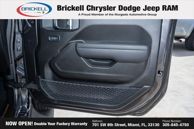 new 2025 Jeep Gladiator car, priced at $41,506