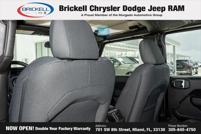 new 2025 Jeep Gladiator car, priced at $41,506