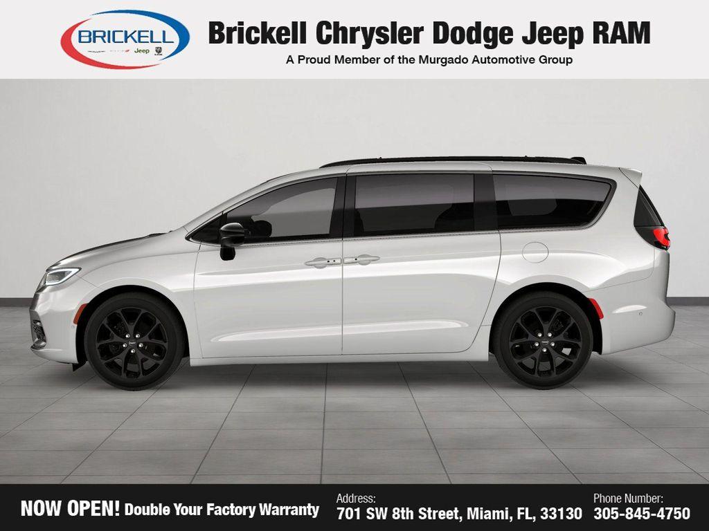 new 2026 Chrysler Pacifica car, priced at $51,565