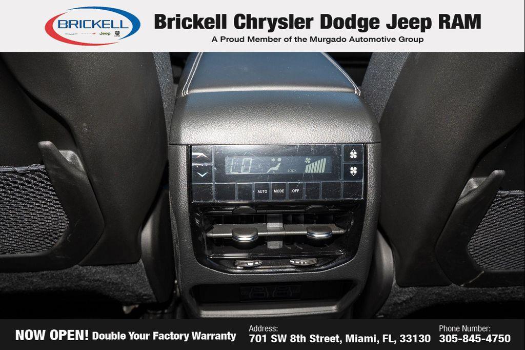 new 2025 Jeep Grand Cherokee L car, priced at $35,989