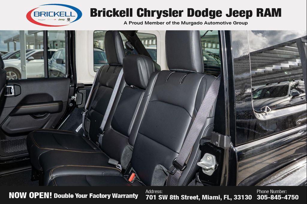 new 2025 Jeep Wrangler car, priced at $49,776