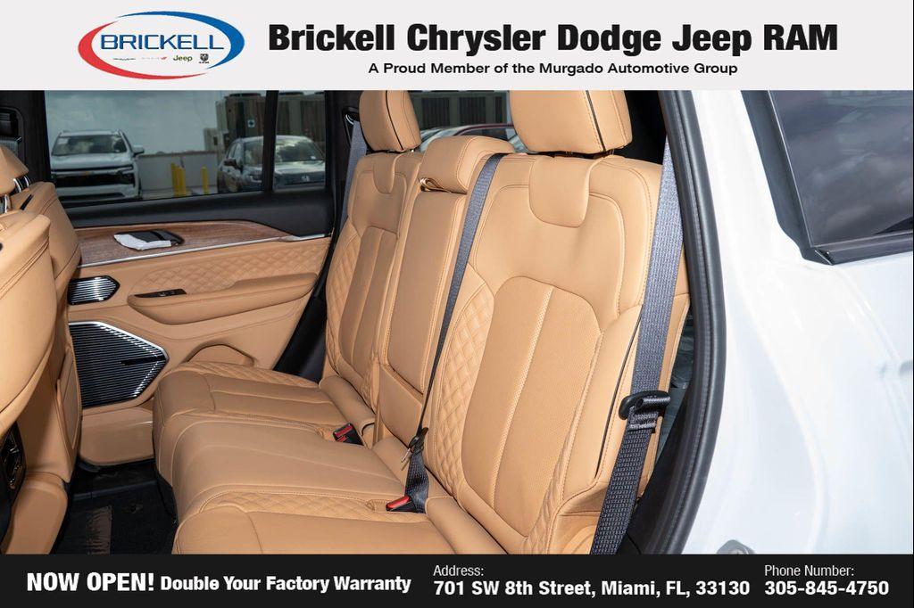 new 2025 Jeep Grand Cherokee car, priced at $60,569