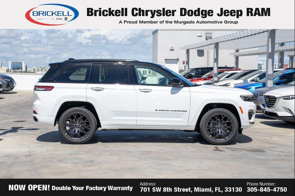 new 2025 Jeep Grand Cherokee car, priced at $60,569
