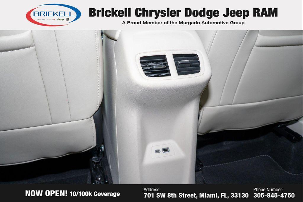 used 2023 Buick Envision car, priced at $30,120