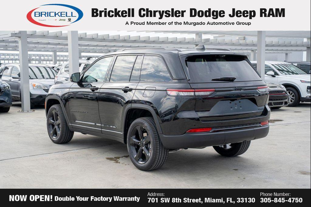 new 2025 Jeep Grand Cherokee car, priced at $42,631
