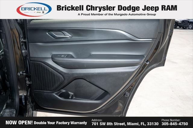 new 2025 Jeep Grand Cherokee L car, priced at $33,599