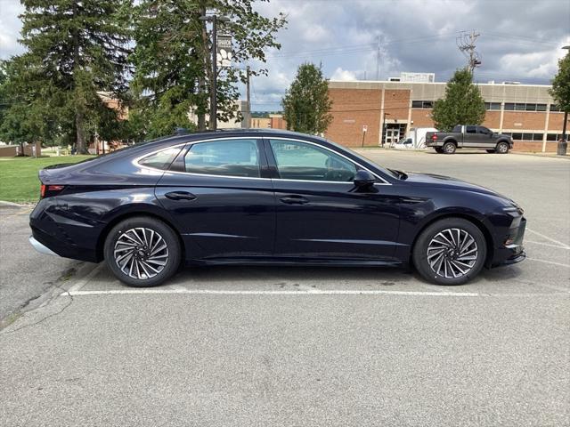 new 2024 Hyundai Sonata Hybrid car, priced at $37,822