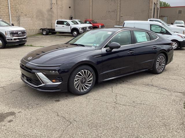 new 2024 Hyundai Sonata Hybrid car, priced at $35,822