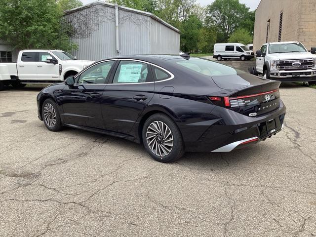 new 2024 Hyundai Sonata Hybrid car, priced at $35,822