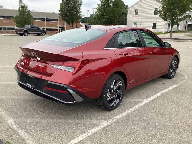 new 2024 Hyundai Elantra car, priced at $26,189