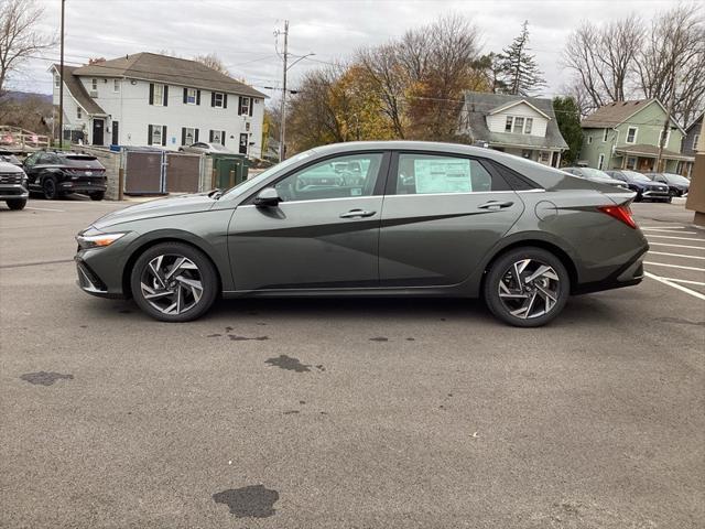 new 2025 Hyundai Elantra car, priced at $27,290