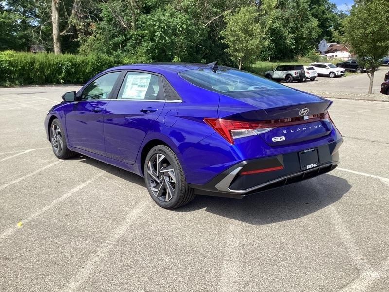 new 2024 Hyundai Elantra car, priced at $25,199