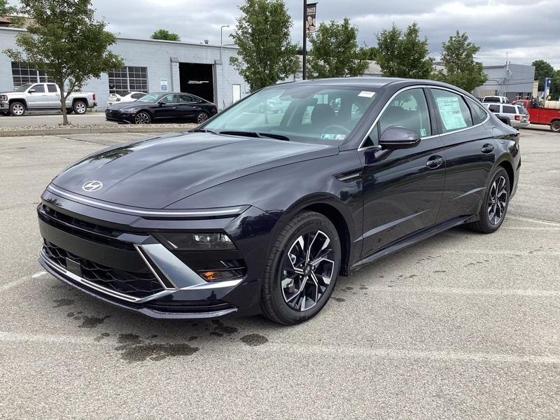 new 2024 Hyundai Sonata car, priced at $29,441