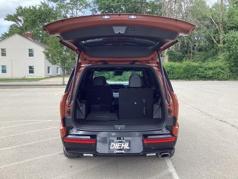 new 2024 Hyundai Santa Fe car, priced at $47,148