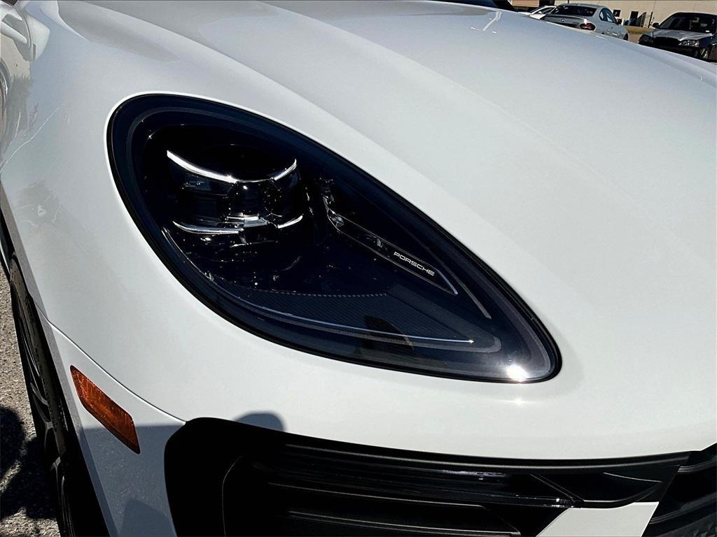 new 2026 Porsche Macan car