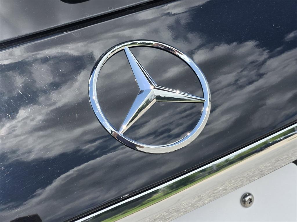 used 2024 Mercedes-Benz GLE 450 Plug-In Hybrid car, priced at $56,491