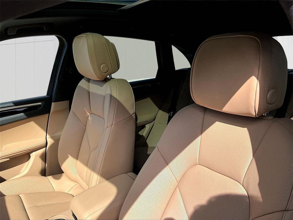 new 2026 Porsche Macan car