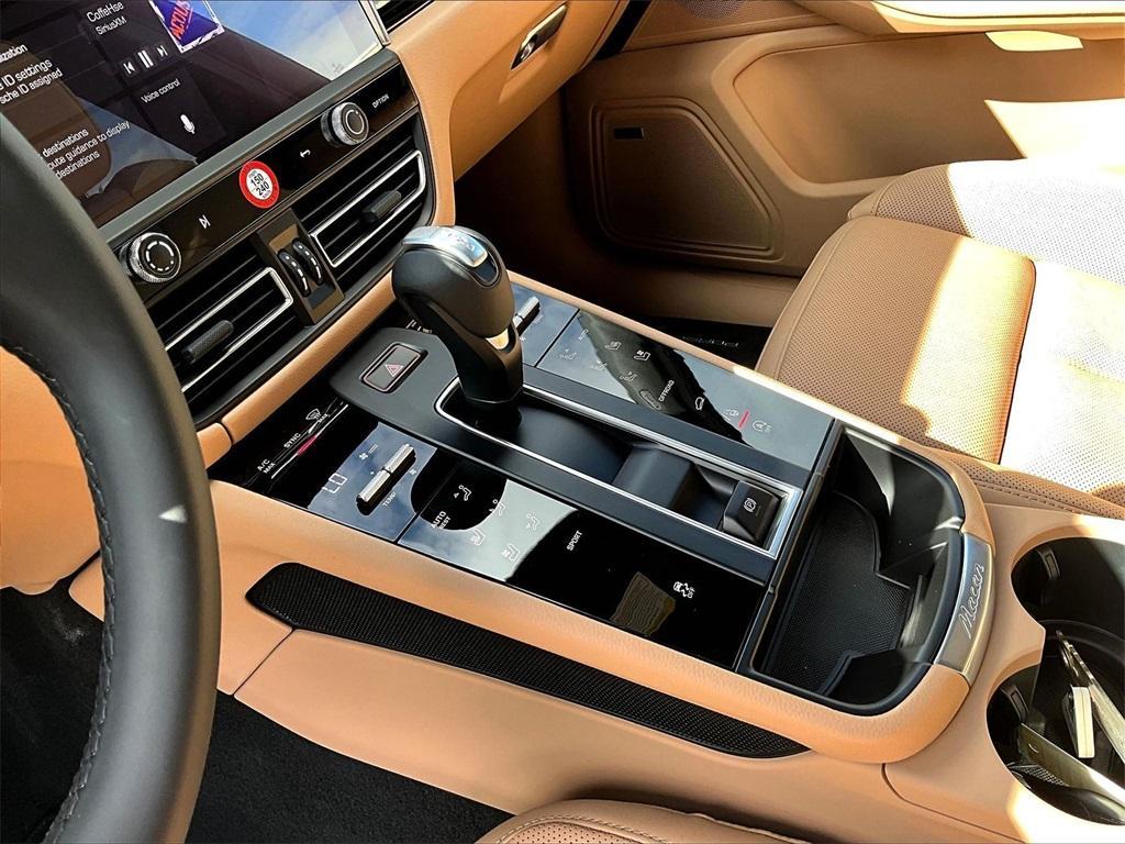 new 2026 Porsche Macan car