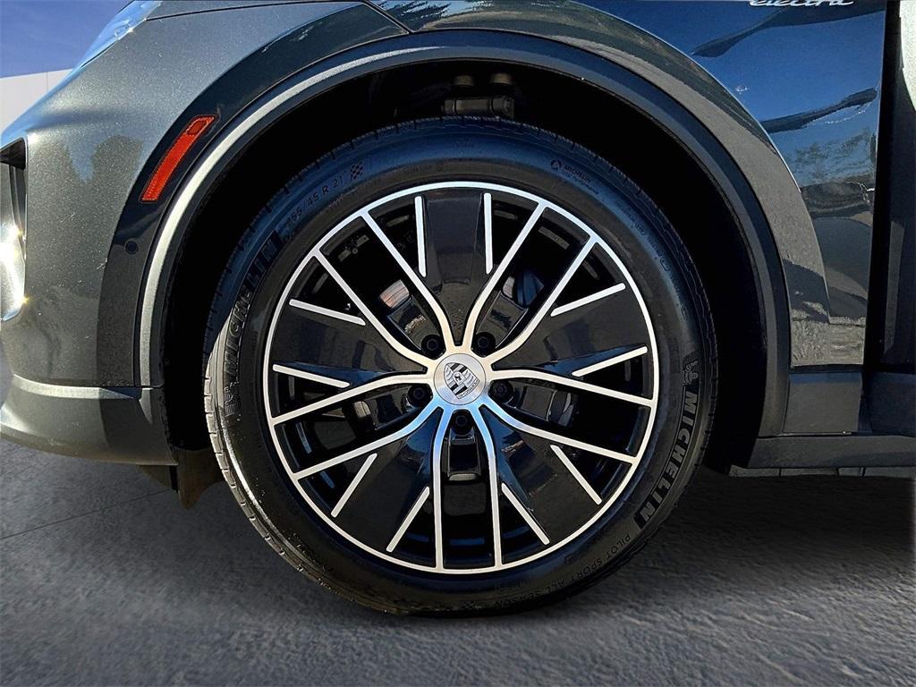 used 2024 Porsche Macan car, priced at $75,707