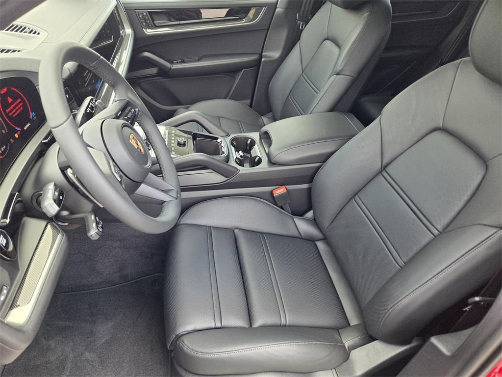 new 2025 Porsche Cayenne car