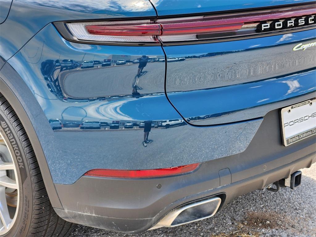 new 2025 Porsche Cayenne car, priced at $112,735