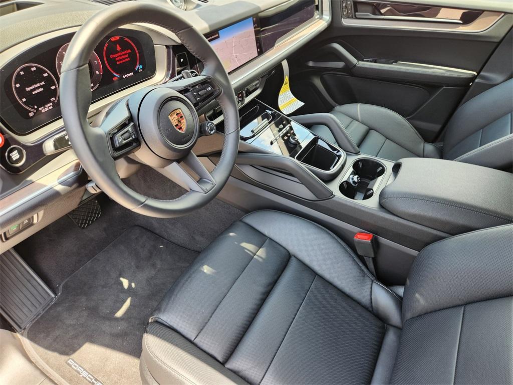 new 2025 Porsche Cayenne car, priced at $112,735