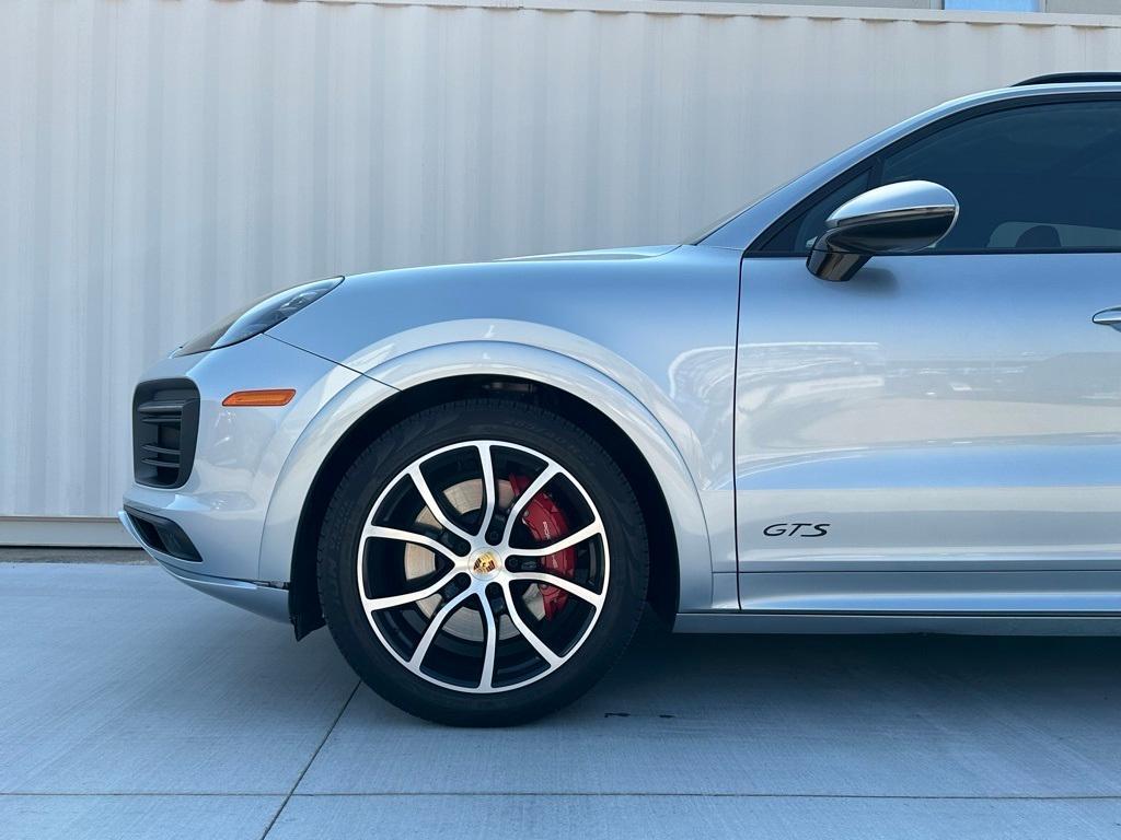 used 2021 Porsche Cayenne car, priced at $80,000