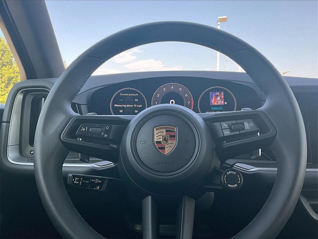 new 2025 Porsche Cayenne car, priced at $109,835