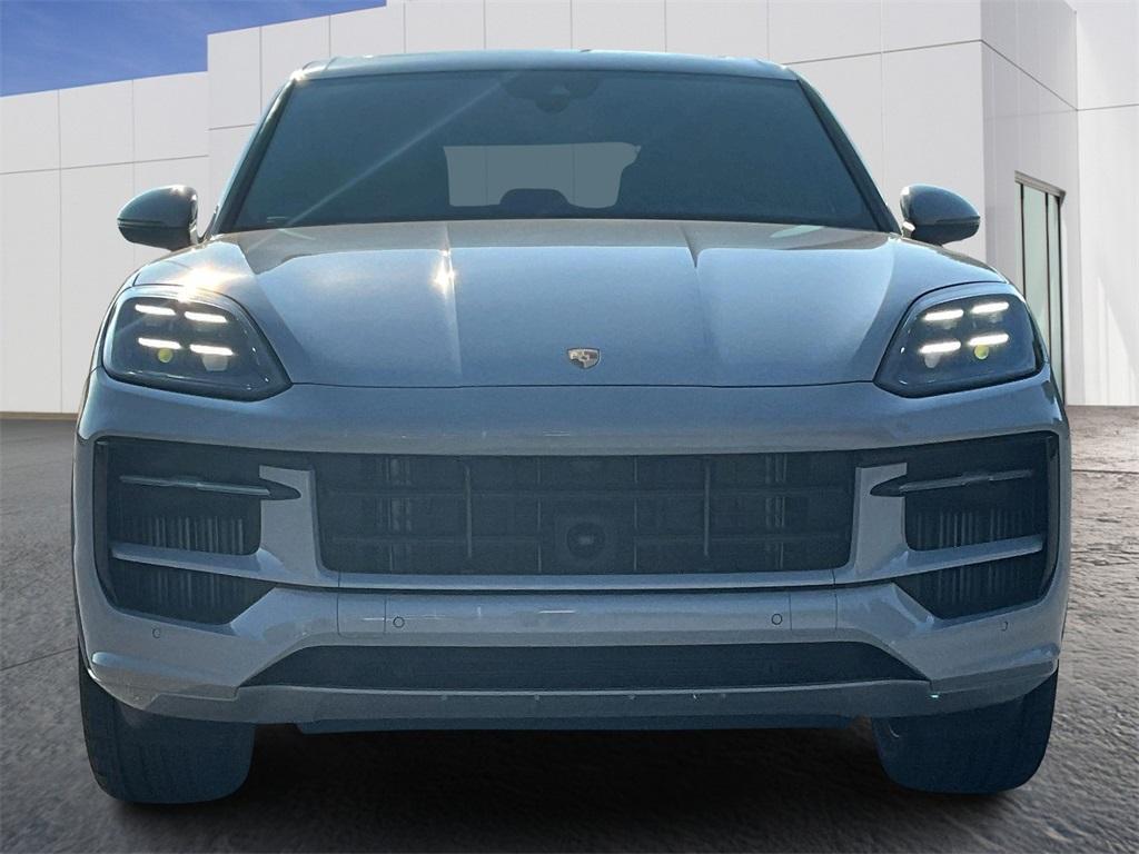 new 2025 Porsche Cayenne car, priced at $109,835
