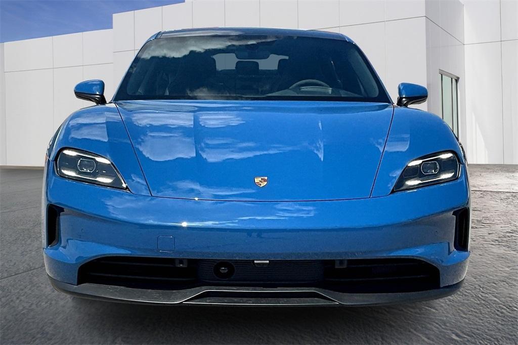 new 2025 Porsche Taycan car