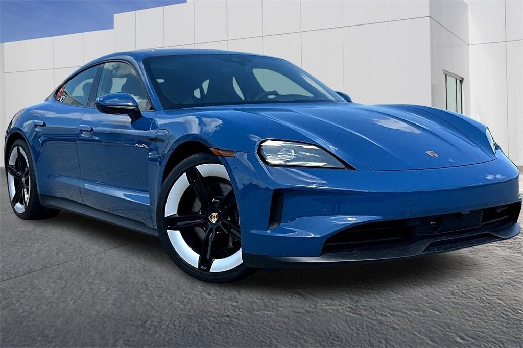 new 2025 Porsche Taycan car