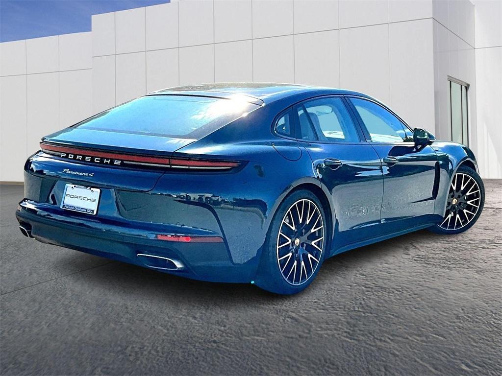 new 2026 Porsche Panamera car