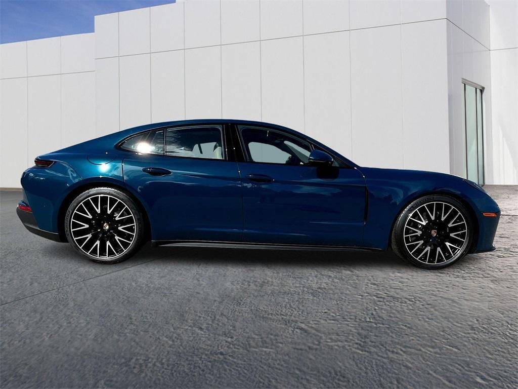 new 2026 Porsche Panamera car