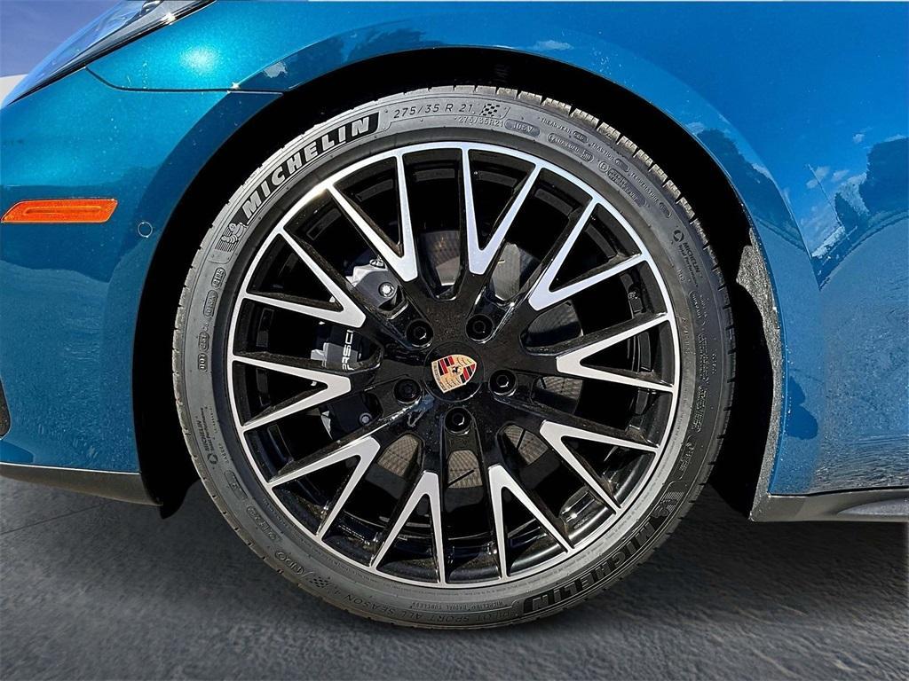 new 2026 Porsche Panamera car